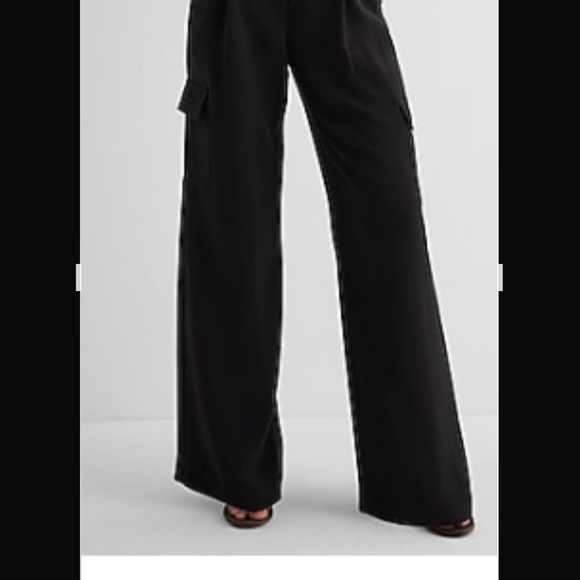 Express Wide leg Cargo Trouser - Picture 2 of 12